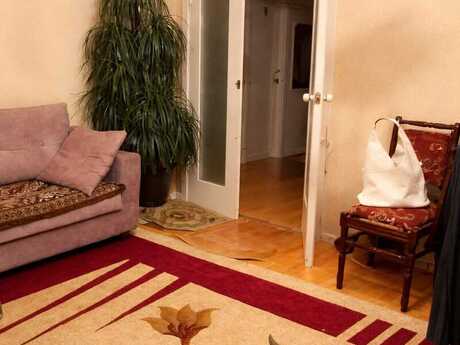 2 otaqlı köhnə tikili - Neftçilər m. - 55 m²