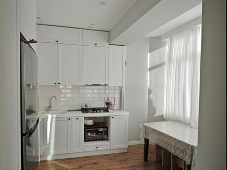 4 otaqlı yeni tikili - Neftçilər m. - 100 m²