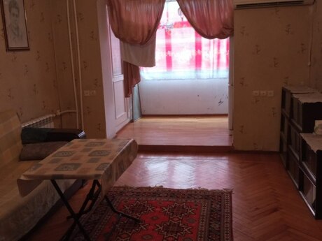 3 İnşaatçılar