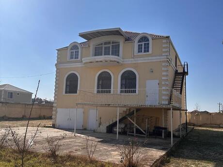 Satılır 4 otaqlı həyət evi/bağ evi 290 m², Görədil q.