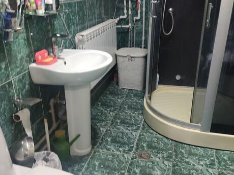 3 otaqlı həyət evi/bağ evi - Mərdəkan q. - 160 m²
