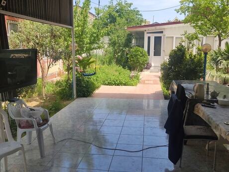 3 otaqlı həyət evi/bağ evi - Mərdəkan q. - 160 m²