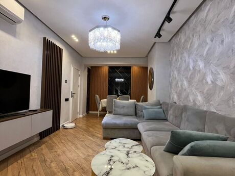 3 otaq · 84 m² · 15/17 mərtəbə, Həzi Aslanov