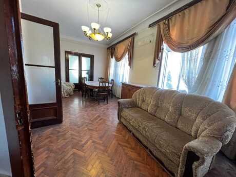 3-комн. вторичка - Насиминский  р. - 100 м²
