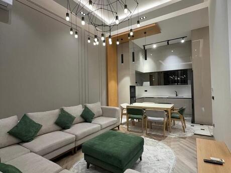 Elan №6019497 - Bakı, 8 Noyabr m., 2 otaqlı, 76 m², 11/27 mərtəbə