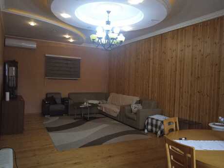 7-комн. дом/дача - пос. Бадамдар - 330 м²