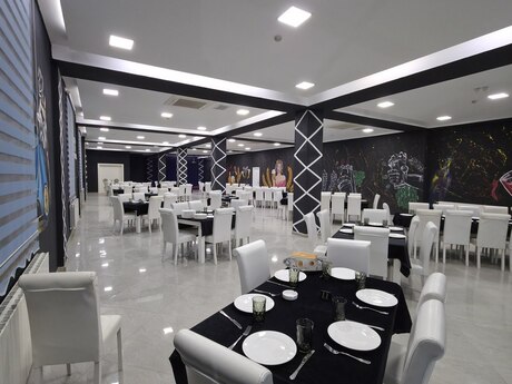 Obyekt - Bakıxanov q. - 300 m²
