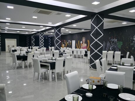 Obyekt - Bakıxanov q. - 300 m²
