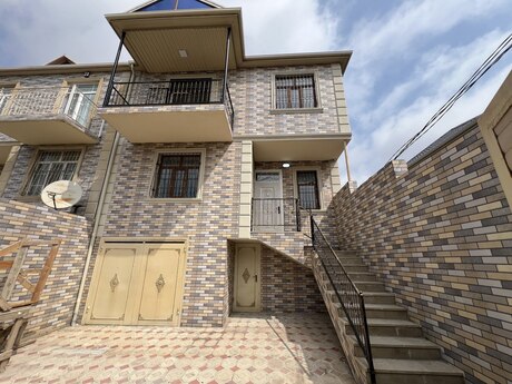 4 otaqlı həyət evi/bağ evi - Masazır q. - 150 m²