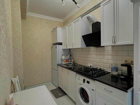 2 otaqlı yeni tikili - Bakıxanov q. - 53 m²