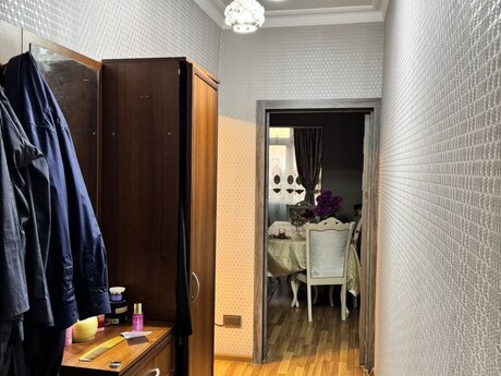 2 otaqlı köhnə tikili - Həzi Aslanov m. - 60 m²