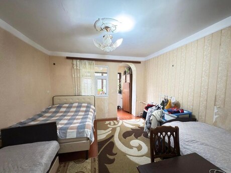 2 otaqlı köhnə tikili - Xalqlar Dostluğu m. - 60 m²