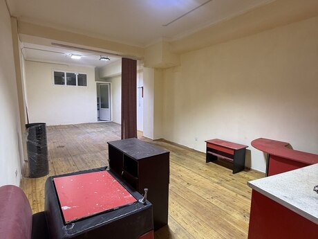 Obyekt - Memar Əcəmi m. - 50 m²