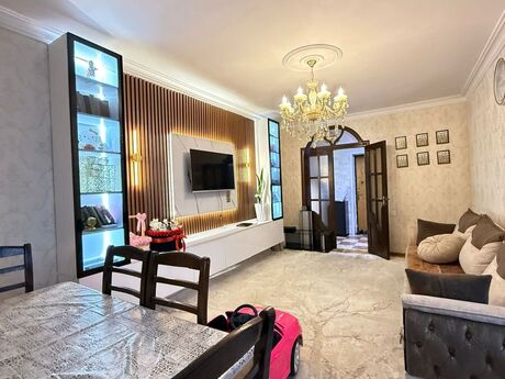 3 otaqlı köhnə tikili - 20 Yanvar m. - 90 m²