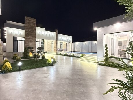 5 otaqlı həyət evi/bağ evi - Mərdəkan q. - 200 m²