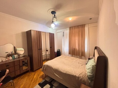 3-комн. новостройка - м. Ази Асланов - 120 м²