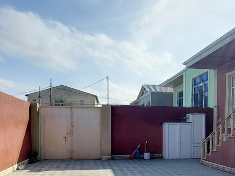 4 otaqlı həyət evi/bağ evi - Maştağa q. - 110 m²