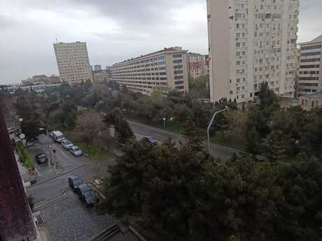 4 otaqlı köhnə tikili - Azadlıq Prospekti m. - 130 m²