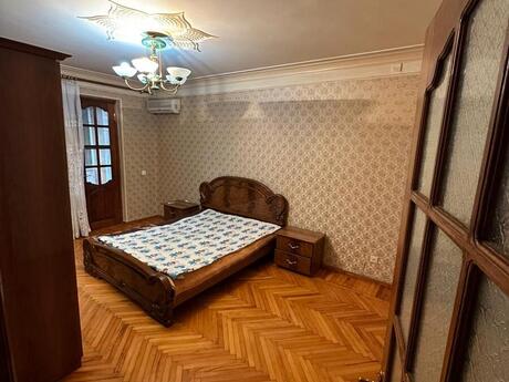 Elan №6020291 - Bakı, Elmlər Akademiyası m., 3 otaqlı, 80 m², 2/6 mərtəbə