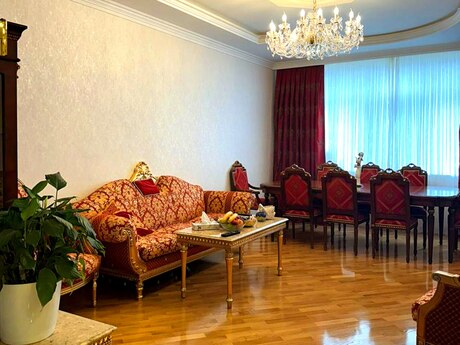 Elan №6020334 - Bakı, 28 May m., 3 otaqlı, 105 m², 17/20 mərtəbə