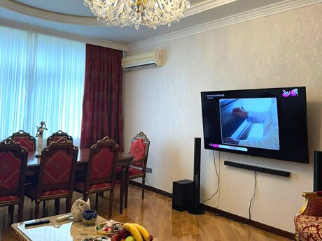 3 otaqlı mənzil, 105 m², 28 May: 420 000 ₼ 3