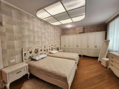 Kirayə 3 otaqlı mənzil, 167 m², Gənclik: 1 700 ₼/ay 5