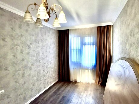 2 otaqlı köhnə tikili - Xalqlar Dostluğu m. - 55 m²
