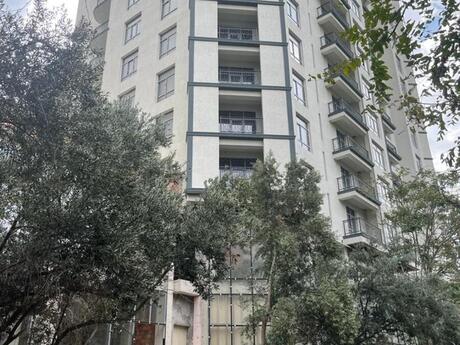 3 otaqlı yeni tikili - Nəriman Nərimanov m. - 144 m²