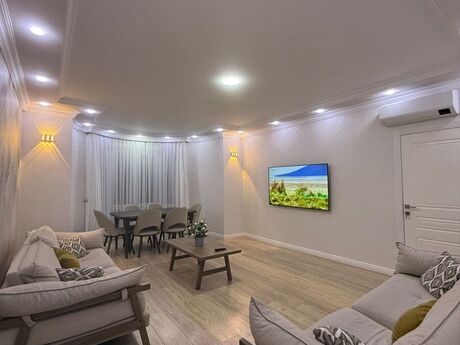 Объявление №6020568 - Баку, м. 8 ноября, 2-комн., 70 м², 14/18 этаж