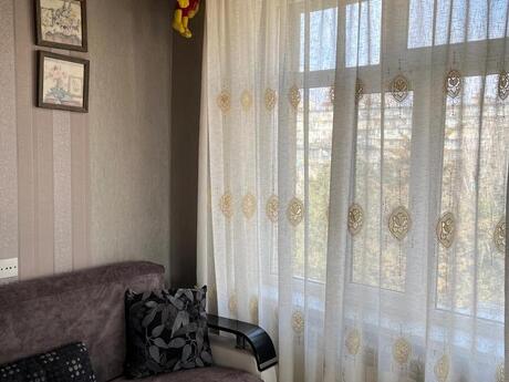 2 otaqlı köhnə tikili - Əhmədli m. - 65 m²