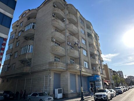 4 otaqlı yeni tikili - Gənclik m. - 186 m²
