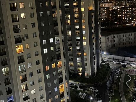 4 otaqlı yeni tikili - Həzi Aslanov m. - 153 m²
