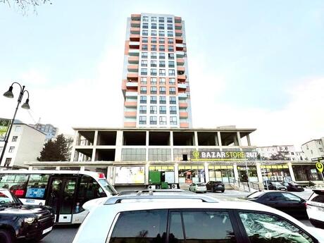 Obyekt - Memar Əcəmi m. - 262 m²