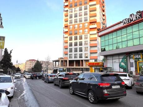Obyekt - Memar Əcəmi m. - 262 m²