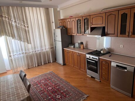 3 otaqlı yeni tikili - Nəsimi r. - 165 m²