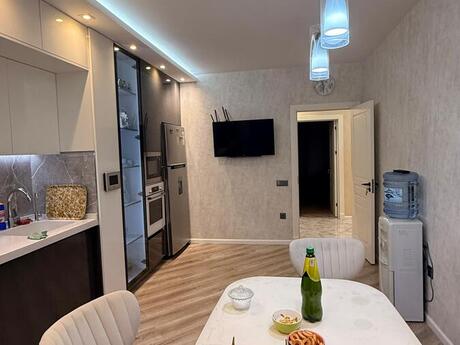 Объявление №6020828 - Баку, пос. Гюнешли, 3-комн., 80 м², 7/9 этаж