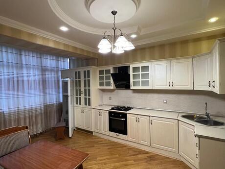 4 otaqlı mənzil, 165 m², Nəriman Nərimanov: 440 000 ₼ 5
