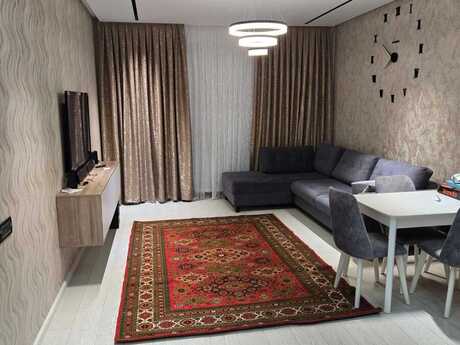 2-комн. новостройка - Насиминский  р. - 68 м²