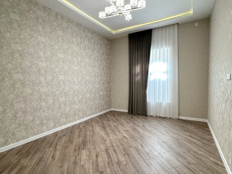 House with Garden, Villa For Sale