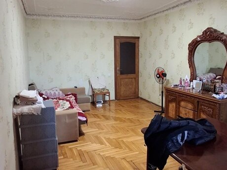 2 otaqlı köhnə tikili - Nərimanov r. - 65 m²