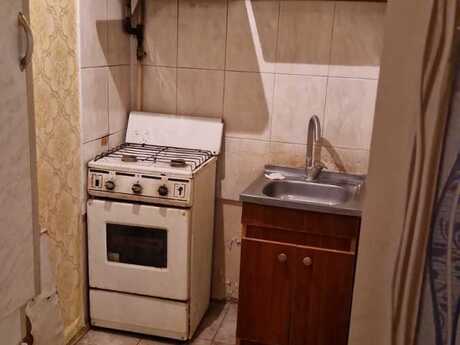 2 otaqlı köhnə tikili - Nəsimi r. - 35 m²