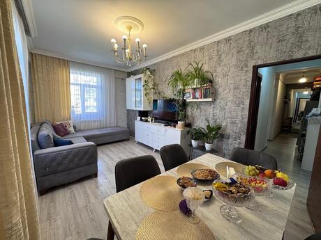 2 otaqlı köhnə tikili - Neftçilər m. - 50 m²
