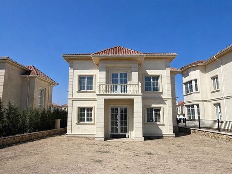 5 otaqlı həyət evi/bağ evi - Sea Breeze q. - 230 m²