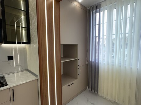 3-комн. вторичка - м. Ахмедлы - 80 м²
