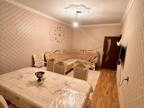 3 otaqlı köhnə tikili - Əhmədli m. - 80 m²