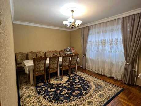 3 otaqlı köhnə tikili - Əhmədli m. - 55 m²