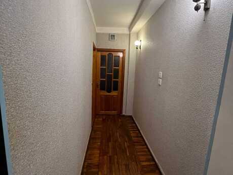3 otaqlı köhnə tikili - Əhmədli m. - 55 m²