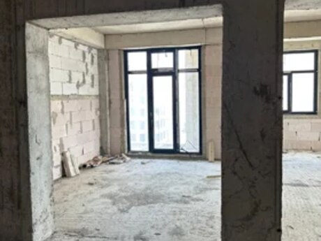 5 otaqlı yeni tikili - Ağ şəhər q. - 211 m²