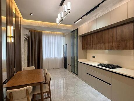 3 otaqlı yeni tikili - Gənclik m. - 140 m²