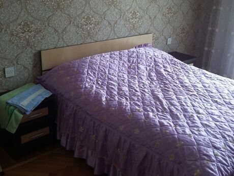 2 otaqlı köhnə tikili - 28 May m. - 60 m²